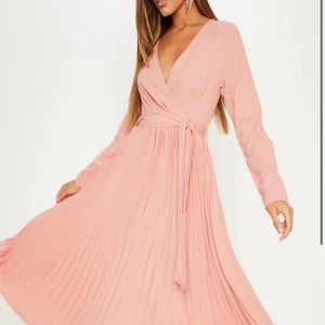 Pretty little thing US 8 pink dress